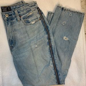 Abercrombie & Fitch High Rise Girlfriend Jeans
